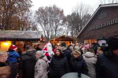 8eccf2a9-2751-404c-98a2-b6803b0acf39